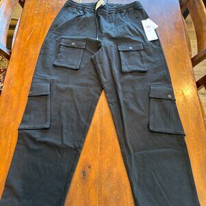 Alo Yoga Black Cargo Pants Relaxed Fit Multi-Pocket Utility Pants Size XL NEW